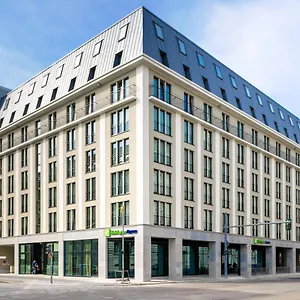 https://holiday-inn-express-berlin-alexanderplatz.find-berlin-hotels.com